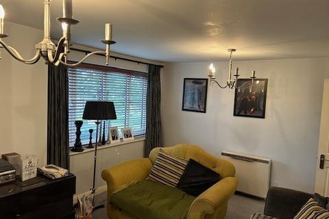 26 Woodridge Close, Enfield, EN2 8HJ