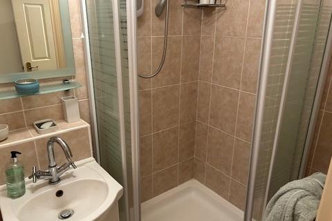 26 Woodridge Close, Enfield, EN2 8HJ