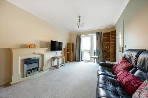 2 bedroom apartment for sale - Beecham Lodge, Somerford Road, Cirencester, Gloucestershire, GL7