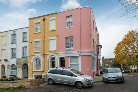 1 bedroom flat for sale, Camden Square, Ramsgate, CT11