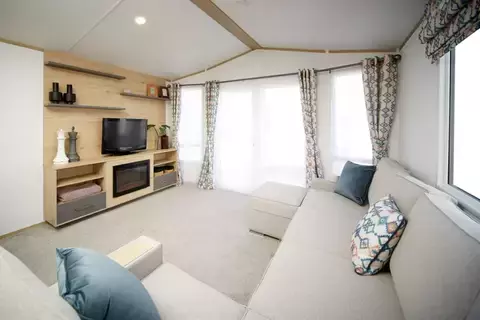 2 bedroom static caravan for sale, Stratford Parks