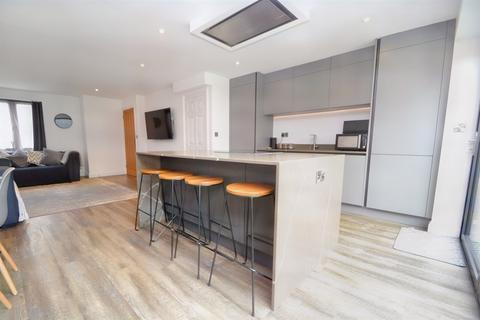 10 Carmel Close, Poole, BH15 4RD
