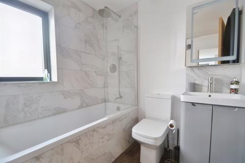 10 Carmel Close, Poole, BH15 4RD