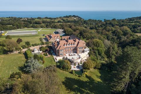 14 bedroom detached house for sale, Green Street , St. Martin, Jersey