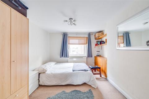 2 bedroom maisonette for sale, North End Road, London
