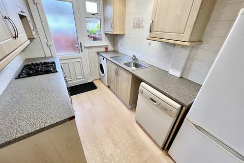 42 Larch Terrace, Beith, KA15 1EN