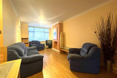 37 Cowper Close, Welling, DA16 2JT