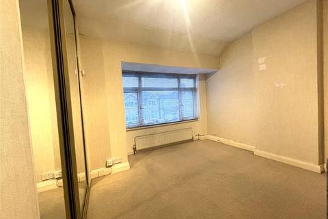 37 Cowper Close, Welling, DA16 2JT
