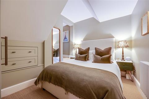 29b Oakbury Road, London, SW6 2NN