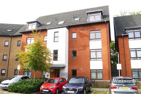 1 bedroom apartment for sale, Pellow Close, Barnet, EN5