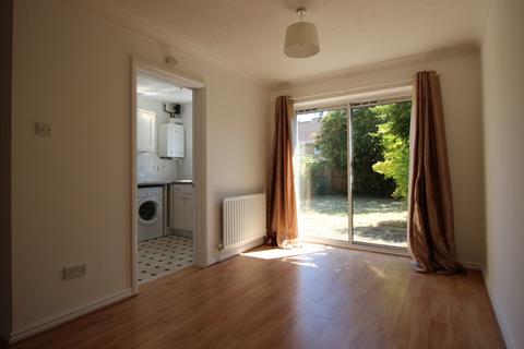 3 bedroom end of terrace house to rent, Lucerne Close, Cambridge, Cambridgeshire