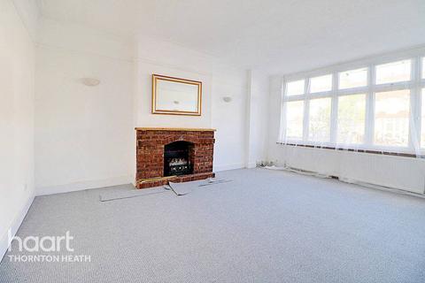99 Bensham Manor Road, Thornton Heath, CR7 7AG