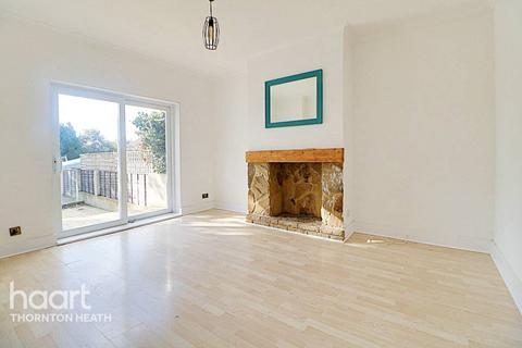 99 Bensham Manor Road, Thornton Heath, CR7 7AG