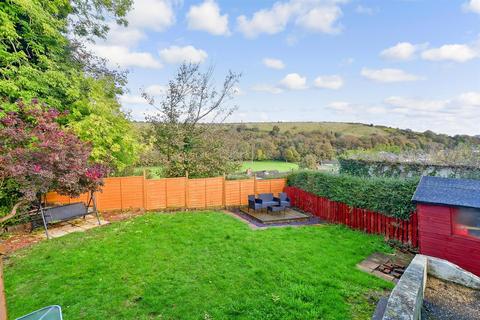 151 Markland Road, Dover, CT17 9NL