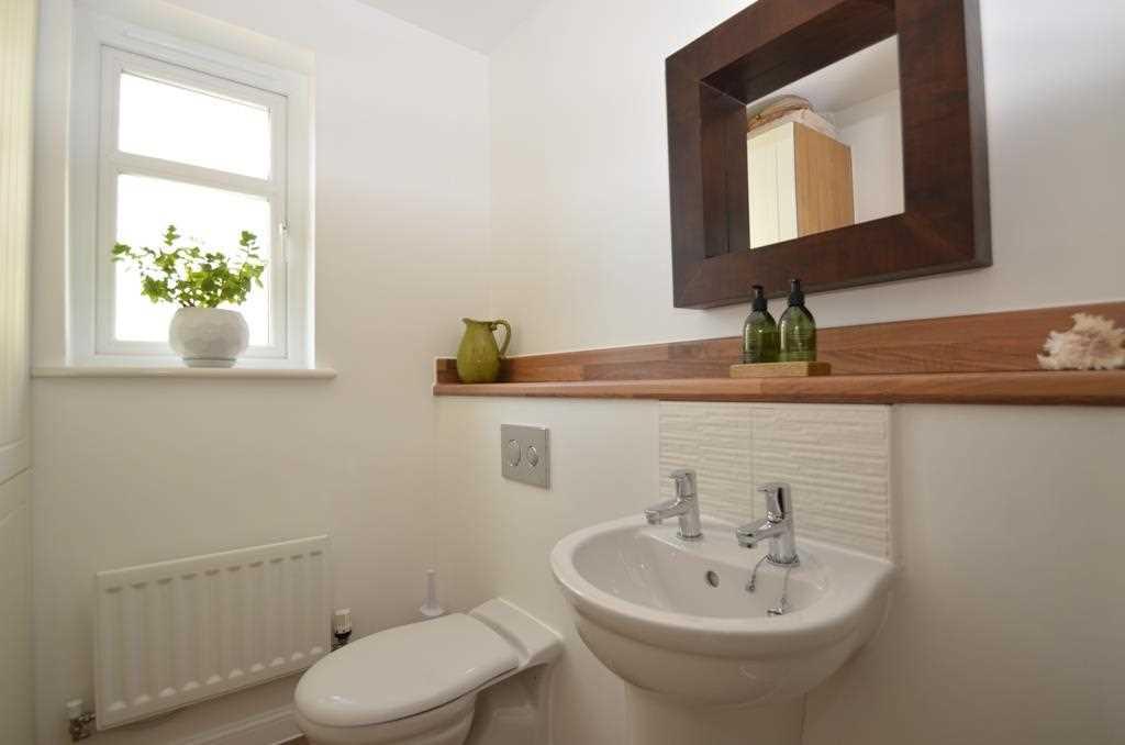 Cloakroom/utility