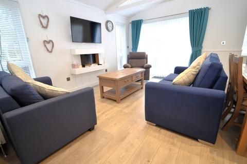 2 bedroom lodge for sale, Finlake Holiday Park, Newton Abbot TQ13