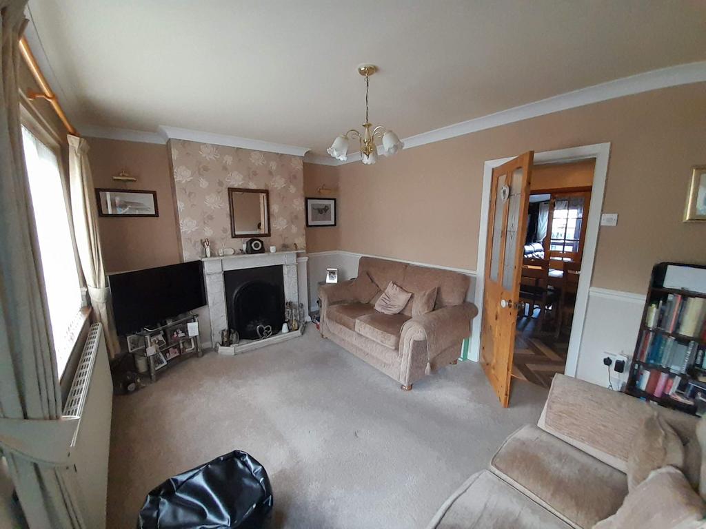 Edderthorpe Lane, Darfield S73 2 bed townhouse for sale £149,000