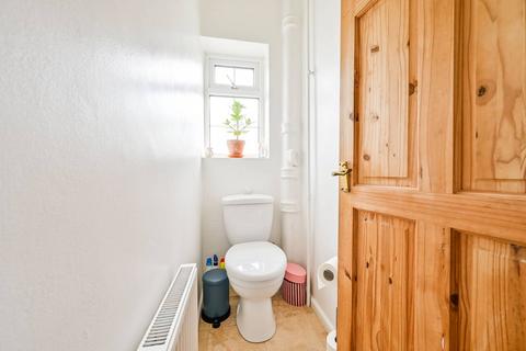 152 Dursley Road, London, SE3 8PH