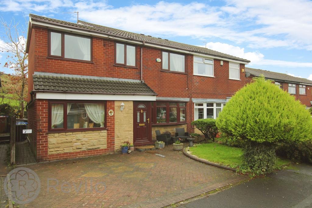 Crossfield Close, Wardle, OL12 4 bed semidetached house for sale £