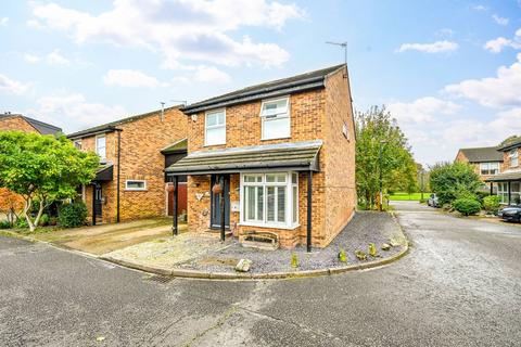 6 Thamesgate Close, Richmond, TW10 7YS
