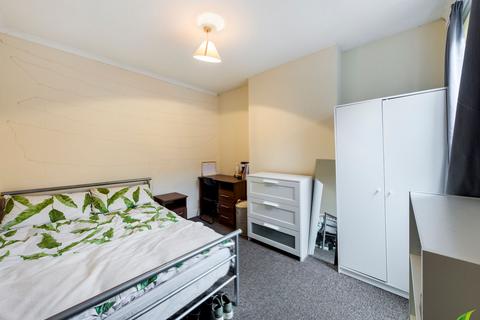 5 bedroom house to rent, 5 Albert Grove, Lenton, Nottingham, NG7 1PB