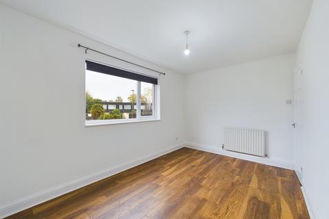 2 bedroom flat to rent, Apollo Avenue,  Bromley, BR1