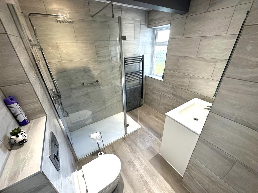 Flat 14, Ashtree Court