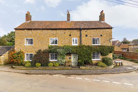 5 bedroom farm house for sale, Main Street, Branston NG32