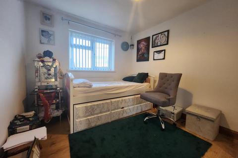 3 bedroom terraced house to rent, Slough,  Berkshire,  SL2