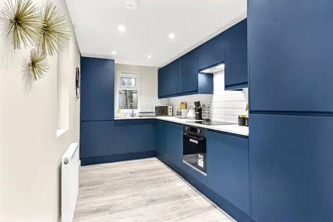 39 Norcutt Road, Twickenham, TW2 6SR
