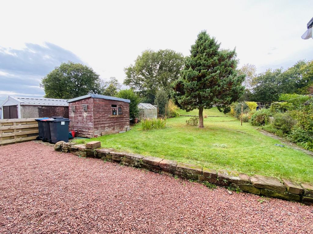 40 Martinton Road, Heathhall, Dumfries, DG1 3 QS -