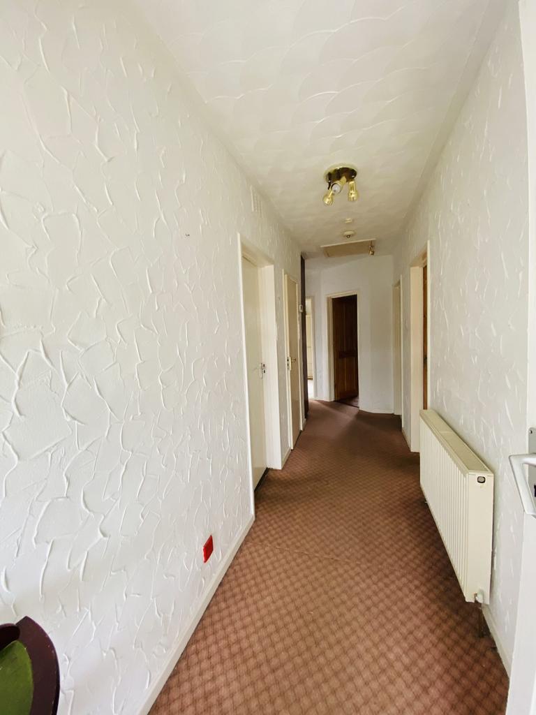 40 Martinton Road, Heathhall, Dumfries, DG1 3 QS -