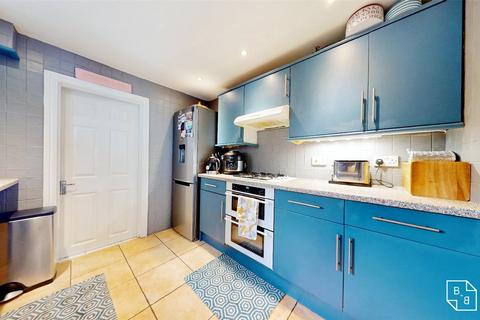 56 Dalmally Road, Croydon, CR0 6LS