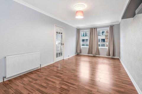 12/4 Figgate Street, Edinburgh, EH15 1HL