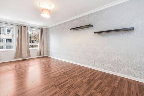 12/4 Figgate Street, Edinburgh, EH15 1HL