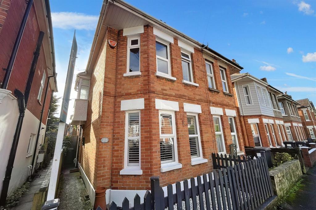 Pokesdown 3 bed semidetached house for sale £415,000