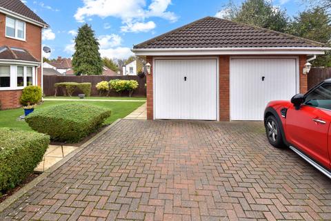 69 Wickstead Avenue, Luton, LU4 9DW