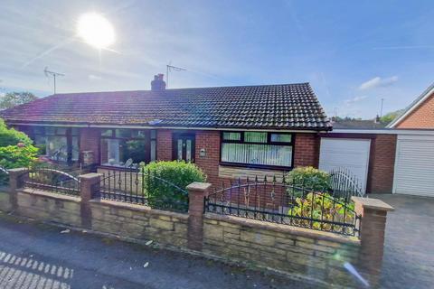 2 bedroom bungalow for sale, Kingsley Drive, Lees, Oldham, OL4