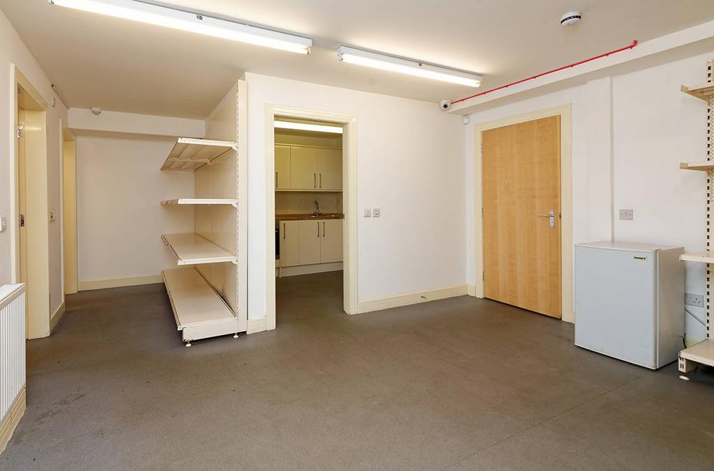 MFL8229407 850.jpg
