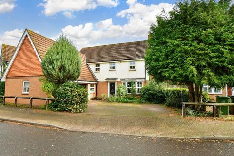 5 bedroom detached house for sale, Crofton Grove, London