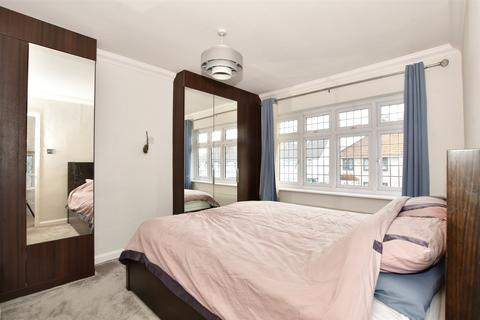 56 Redriff Road, Romford, RM7 8HD