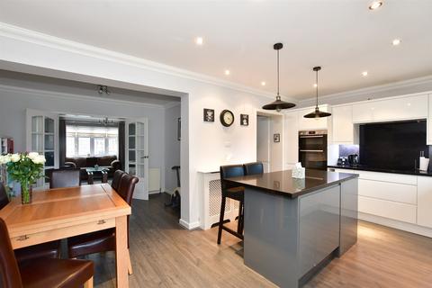 56 Redriff Road, Romford, RM7 8HD