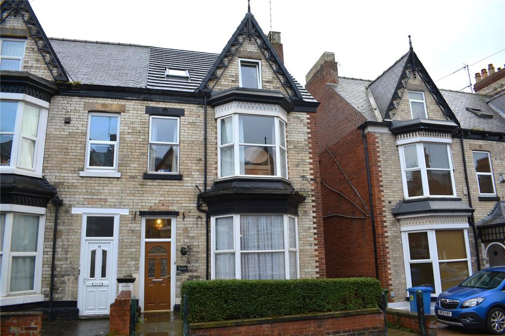 Tennyson Avenue, Bridlington, East Riding of Yorkshire, YO15 7 bed semi