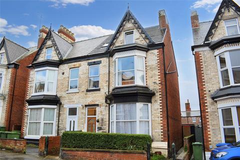 7 bedroom semi-detached house for sale, Tennyson Avenue, Bridlington, East Yorkshire, YO15