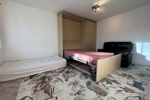 undefined, Slough,  Berkshire,  SL1