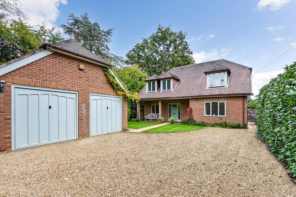 Church Lane, Awbridge, Romsey... 4 Bed Detached House - £900,000