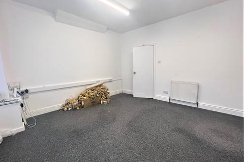 Property to rent - Beverley Road, HU5, Hull, HU5