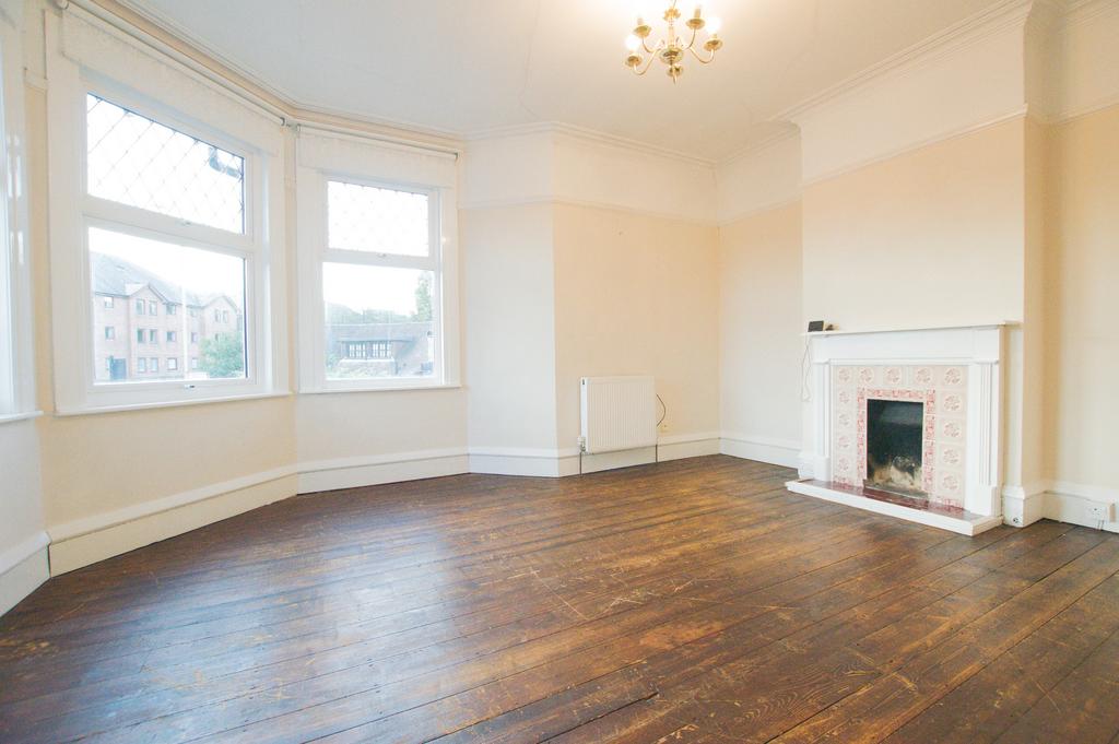 Clarence Road, St Albans, AL1 3 bed house £1,795 pcm (£414 pw)