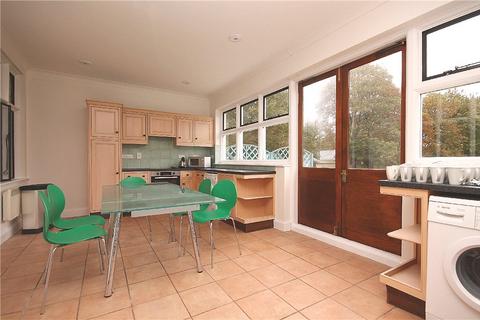 3 bedroom apartment to rent, Ferry Lane, Wraysbury, Staines-upon-Thames, Berkshire, TW19