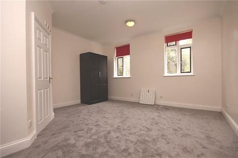 3 bedroom apartment to rent, Ferry Lane, Wraysbury, Staines-upon-Thames, Berkshire, TW19